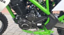 Pitbike MiniRocket Mikilon Defender 250RR kola 21/18 zelená sedlo 87,5cm (19)