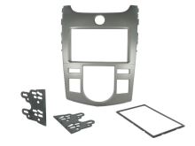 10881 2DIN redukce pro Kia Forte 2008- s Clima (444998)