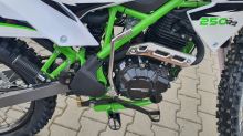 Pitbike MiniRocket Mikilon Defender 250RR kola 21/18 zelená sedlo 87,5cm (24)