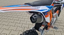 Pitbike MiniRocket DT125 17/14 světlo, el startér, řazení se spojkou, sedlo 86cm oranžový (15)