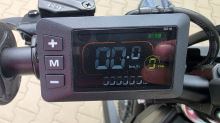Elektrická motorka pitbike MRM PitVolt 6000W 72V, 17/14 Bat Li-Ion, sedlo 77cm, černá (14)