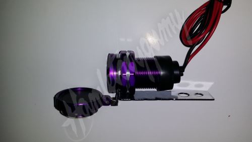 CL zásuvka s panelem nabíjecí 1x USB s hodinkama výstup USB-5V 1000mA max fialova