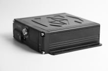 dvrb4d-2 Černá skříňka pro záznam obrazu ze 4 kamer, GPS, 2x slot SD (1029432)