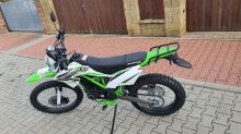 Pitbike MiniRocket Mikilon Defender 250RR kola 21/18 zelená sedlo 87,5cm (14)